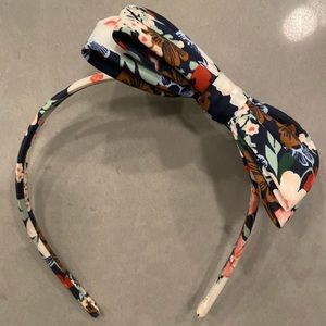 Matching headband to vest